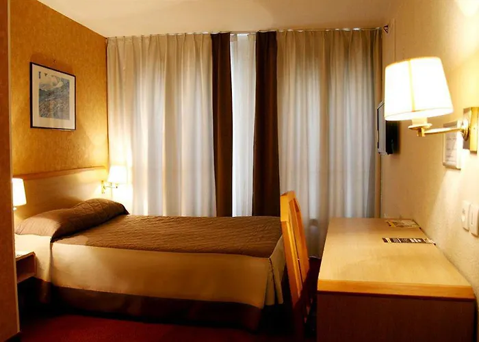 Hotel Western Le Montmartre - Saint Pierre