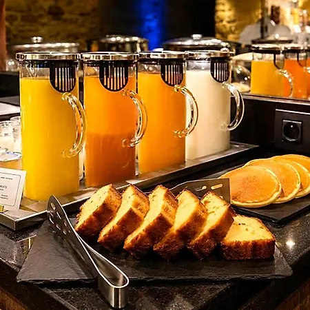 Western Le Montmartre - Saint Pierre Hotel 3*