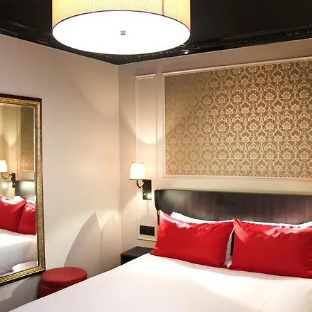 Hotel Western Le Montmartre - Saint Pierre 3*