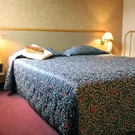 Western Le Montmartre - Saint Pierre Hotel