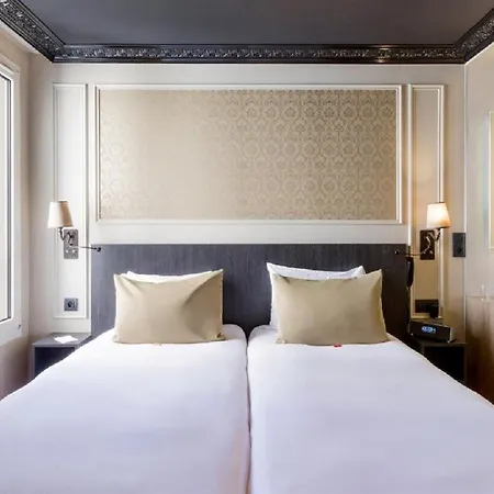 Western Le Montmartre - Saint Pierre Hotel 3*