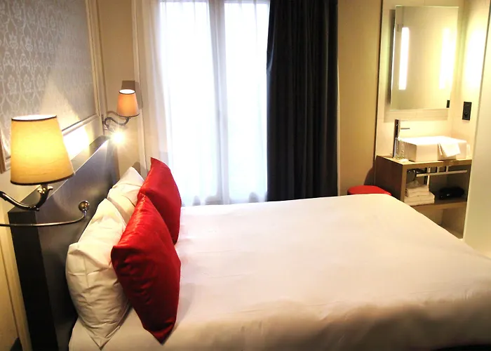 Western Le Montmartre - Saint Pierre ホテル