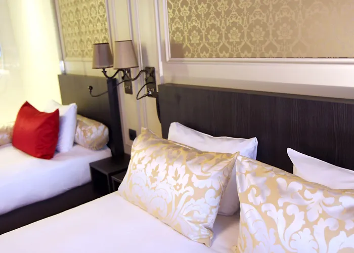 ホテル Western Le Montmartre - Saint Pierre