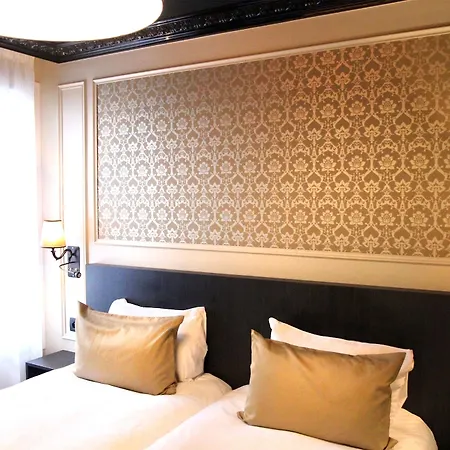 Western Le Montmartre – Saint Pierre Paris