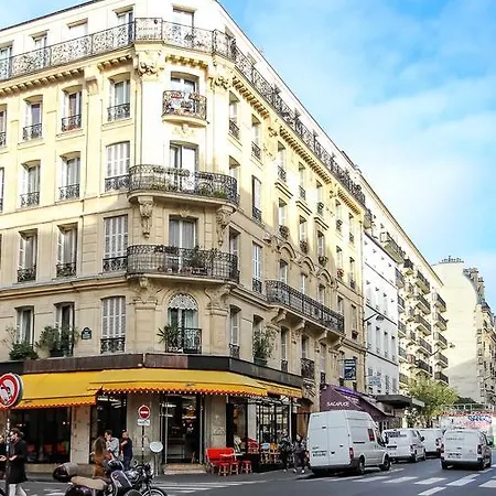 Hotel Western Le Montmartre - Saint Pierre 3*